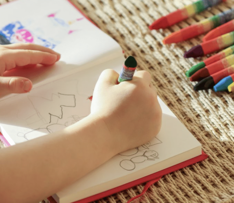 11 Coloring Time Hacks That Buy Parents 20 Minutes of Peace